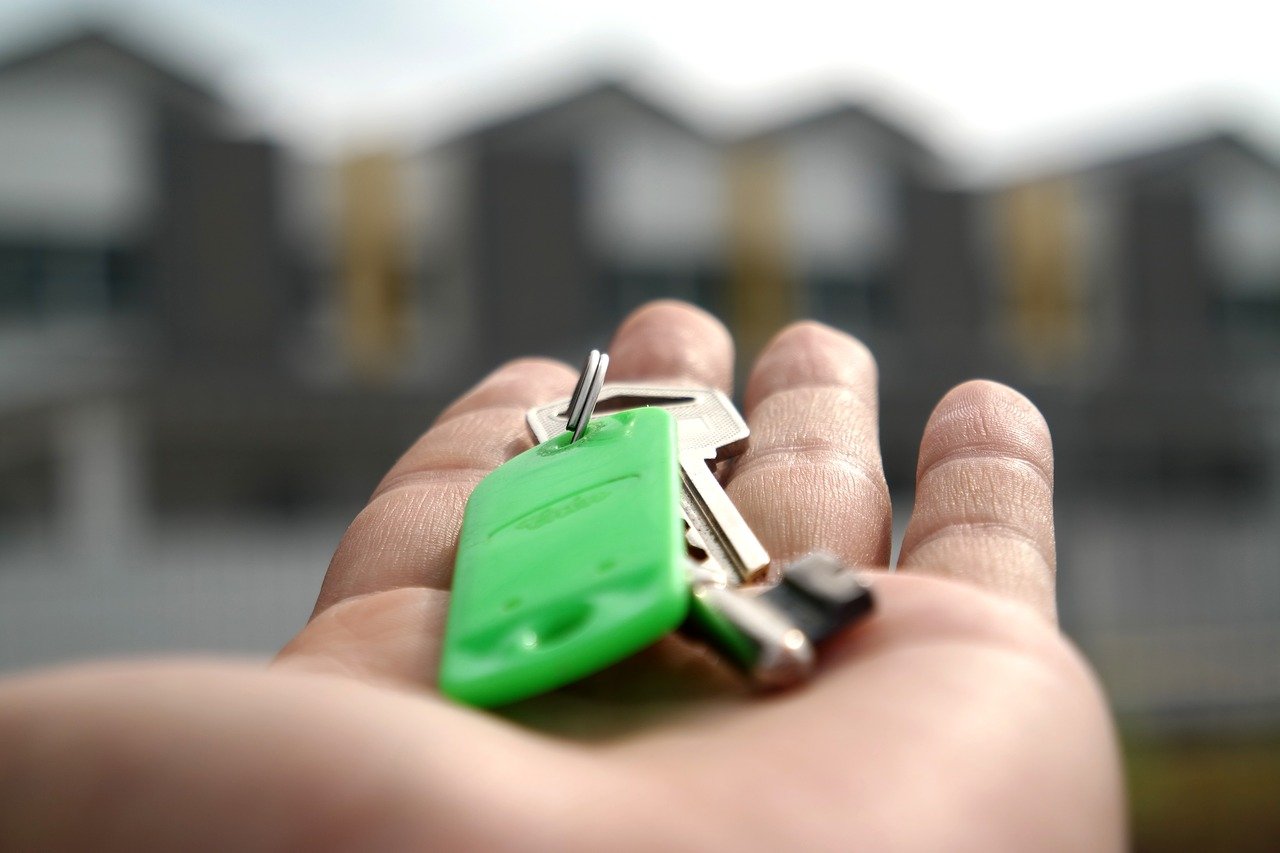 What to Know About Moving into an Apartment