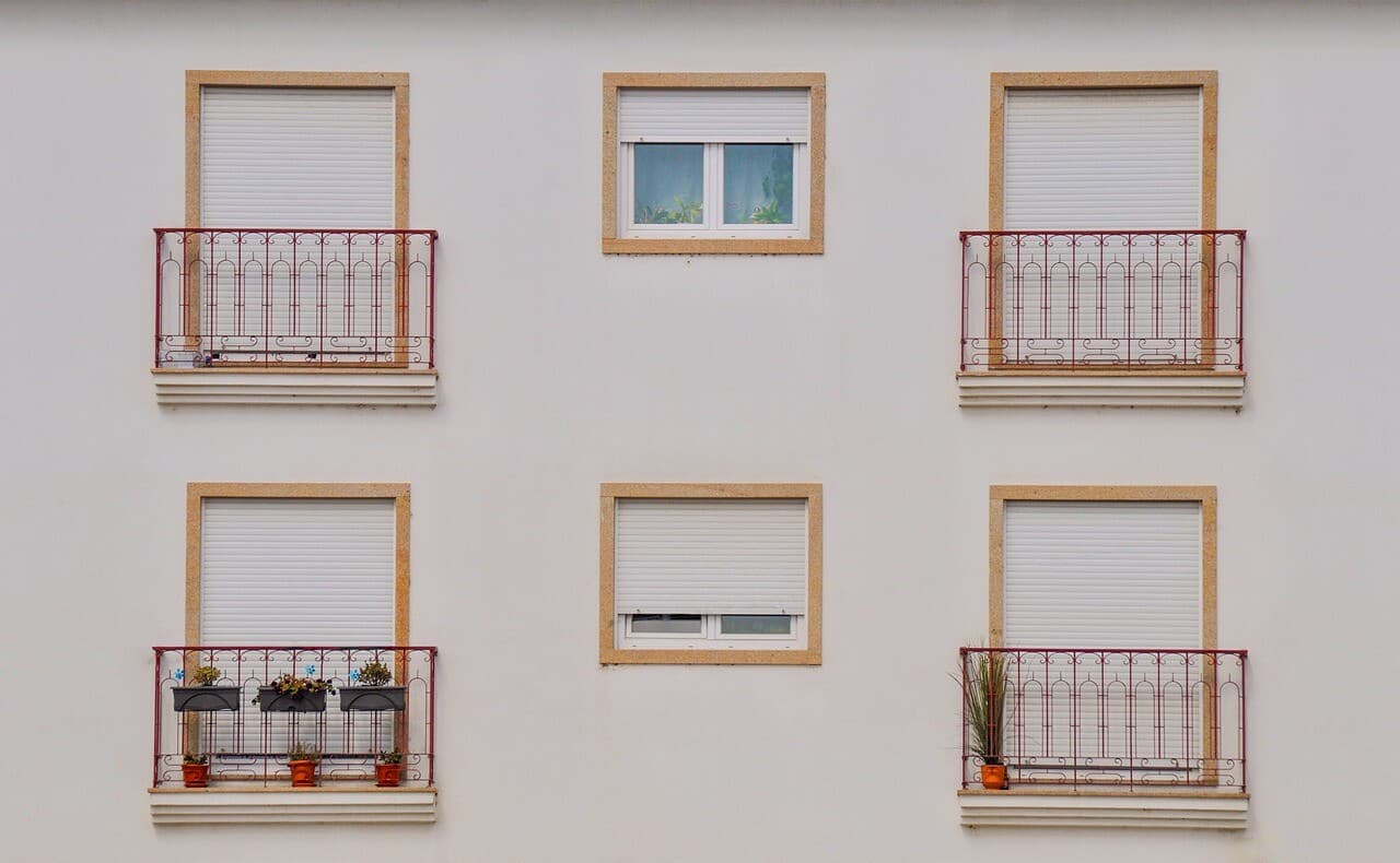 5 Tips for Moving into an Apartment During Summer