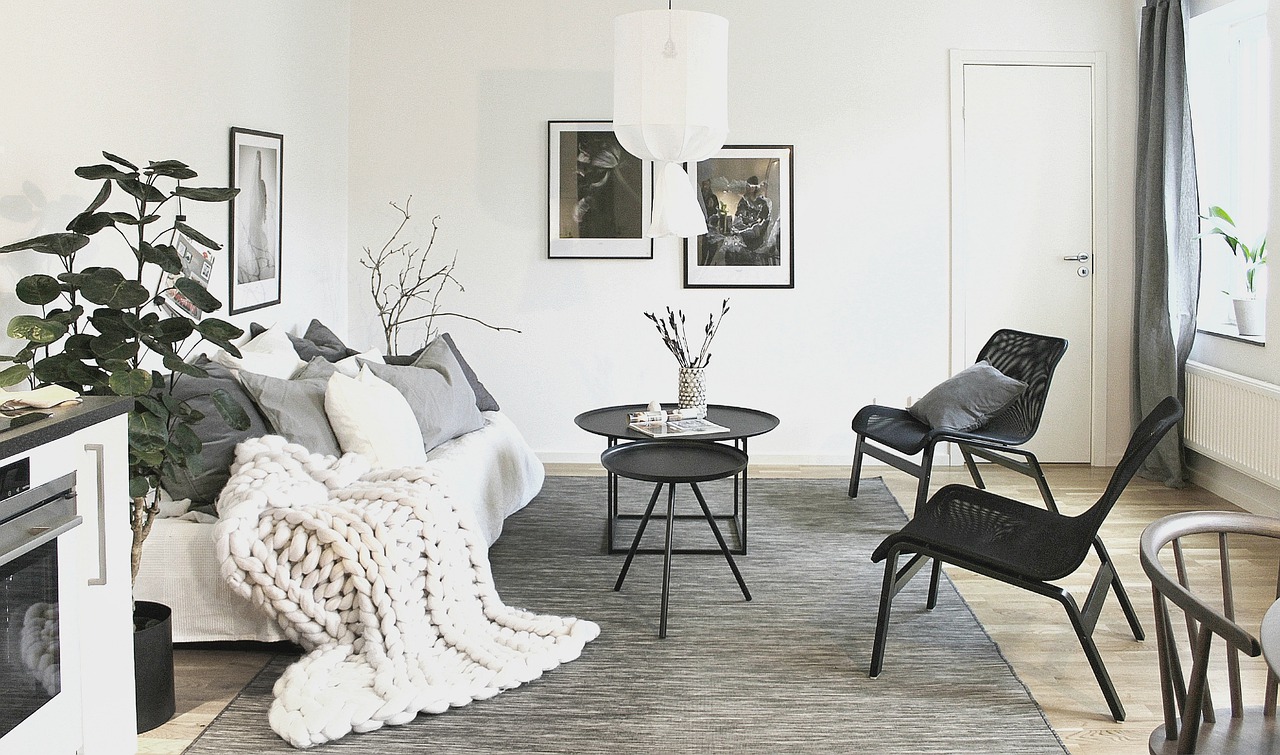 Keego Harbor vs. Novi Apartments for Rent