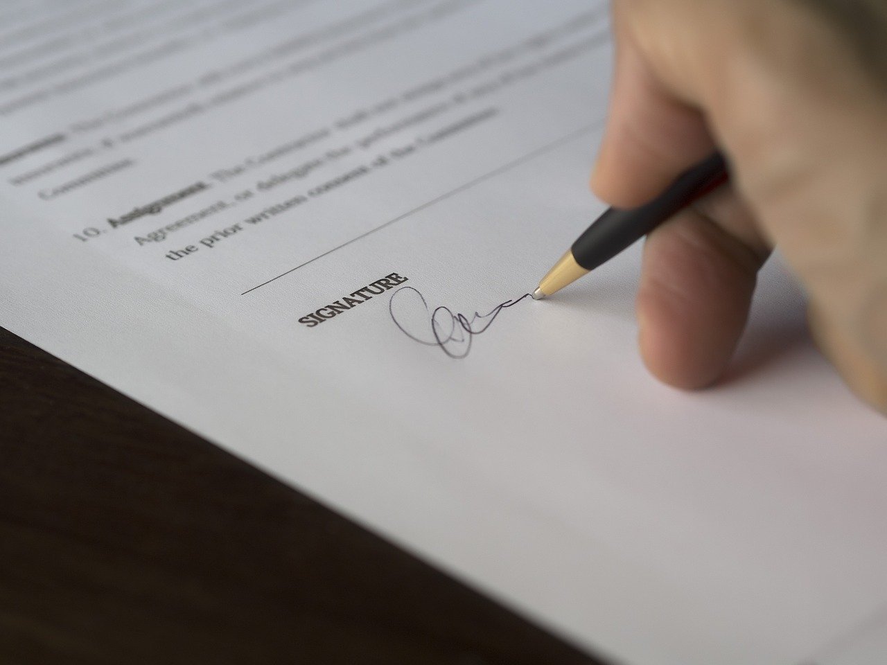 How to Read an Apartment Lease