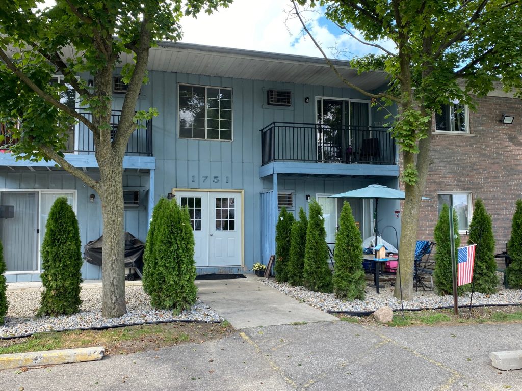 Finding apartments