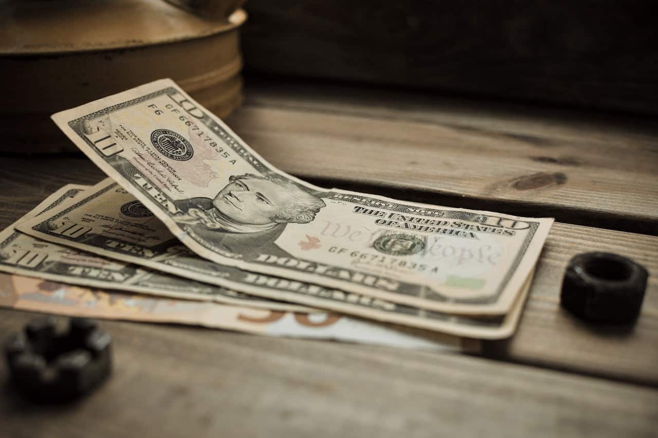 How Much Money Do I Need to Rent an Apartment?